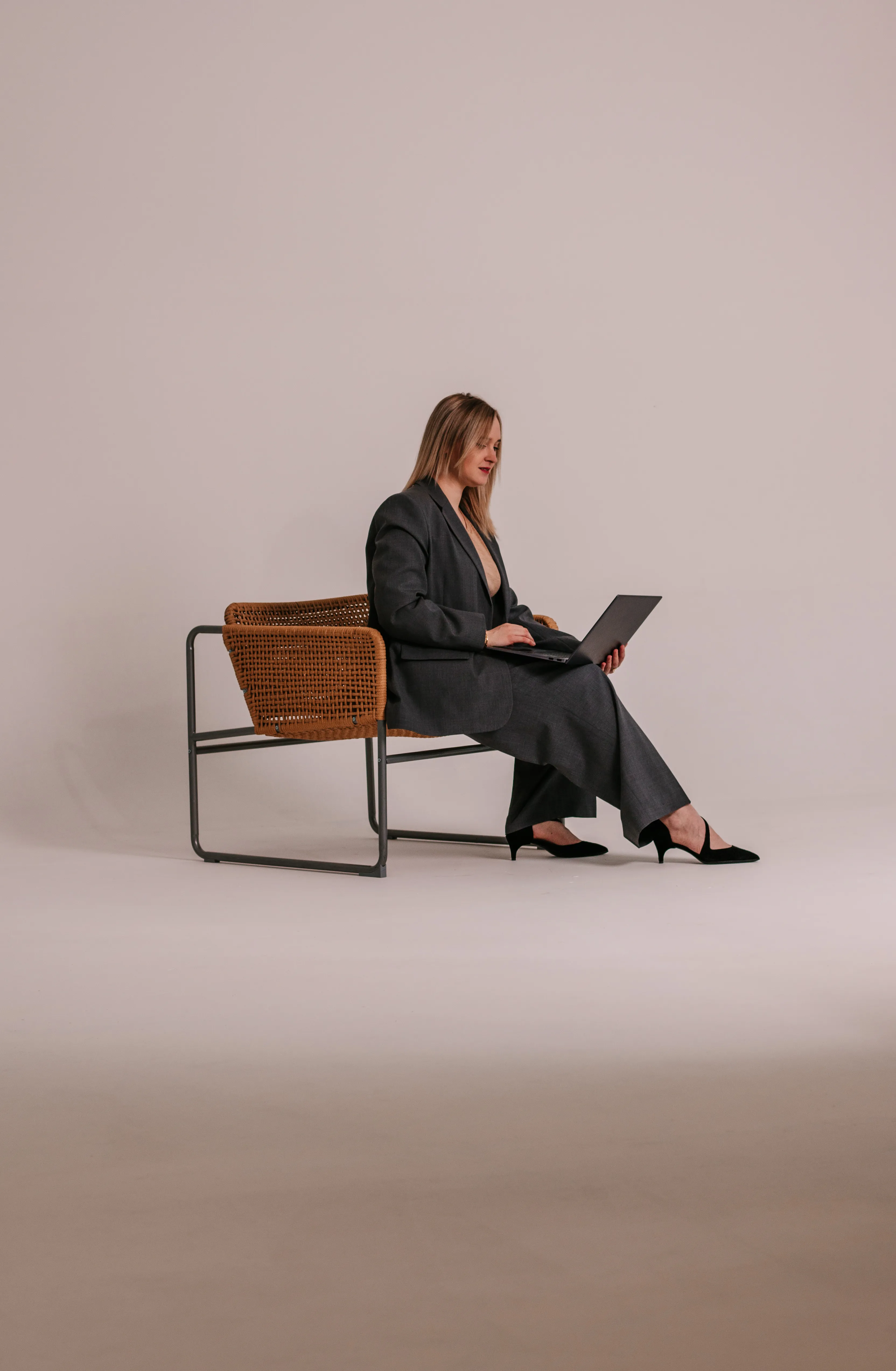 Natalia Mayrock, Coach in Prag